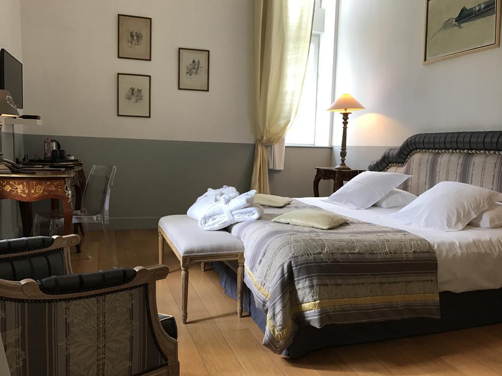 Le Pavillon Du Chateau, Hotel & Spa Revel  Εξωτερικό φωτογραφία