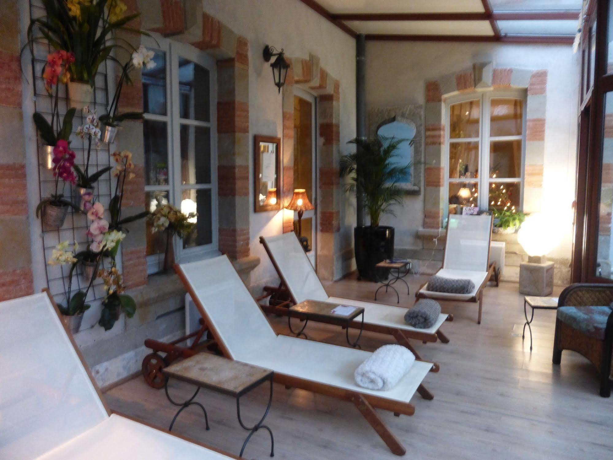 Le Pavillon Du Chateau, Hotel & Spa Revel  Εξωτερικό φωτογραφία